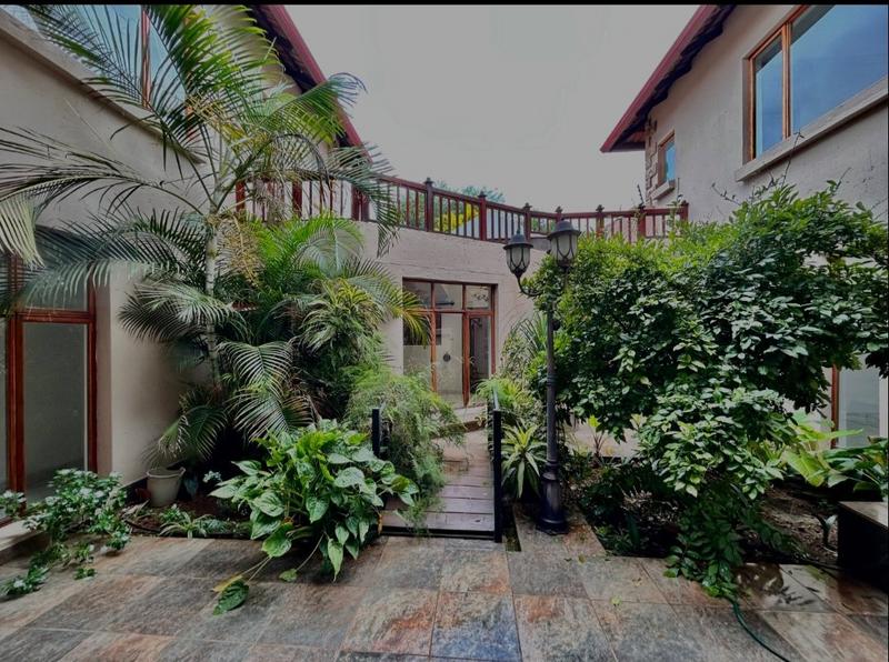 6 Bedroom Property for Sale in Birdwood Estate North West